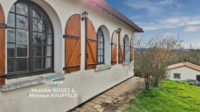 Maison à vendre, 274m², Courpière