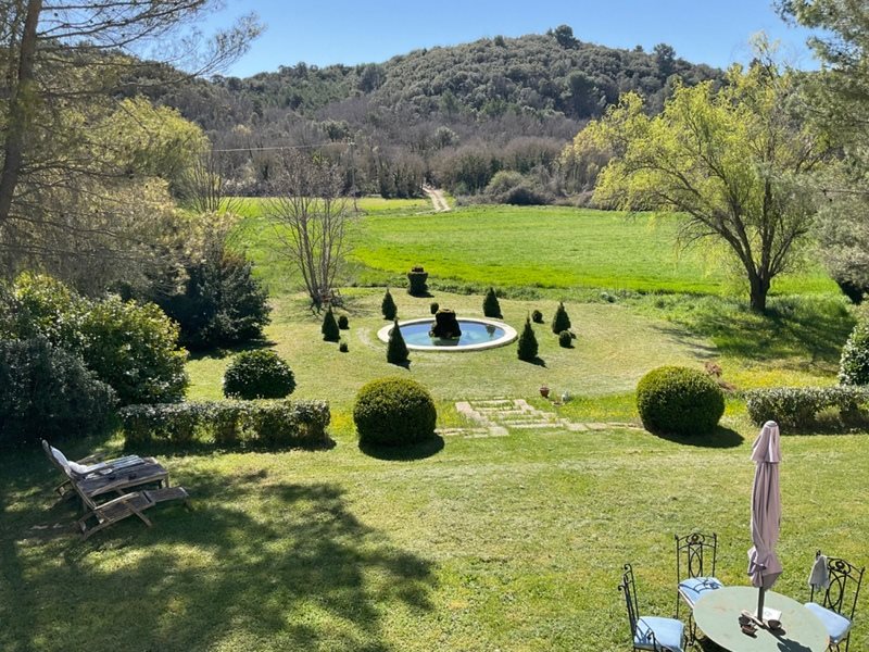 Maison à vendre, 260m², Valensole