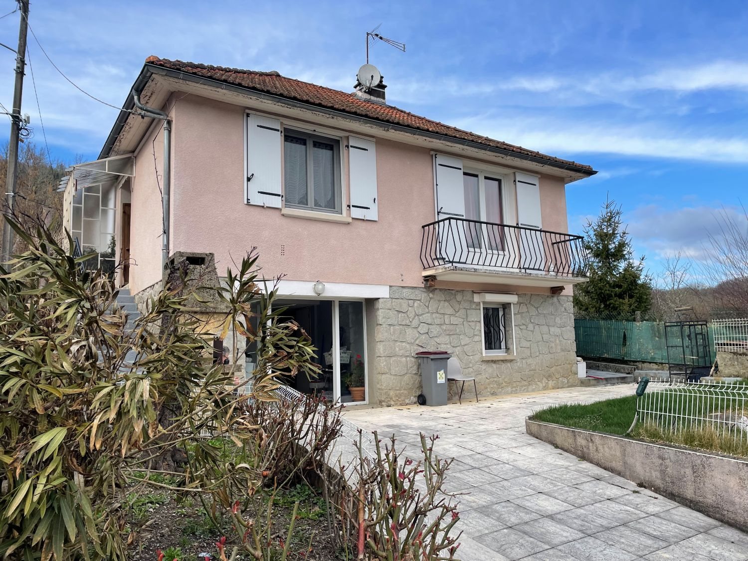 Maison à vendre, 71m², Ydes