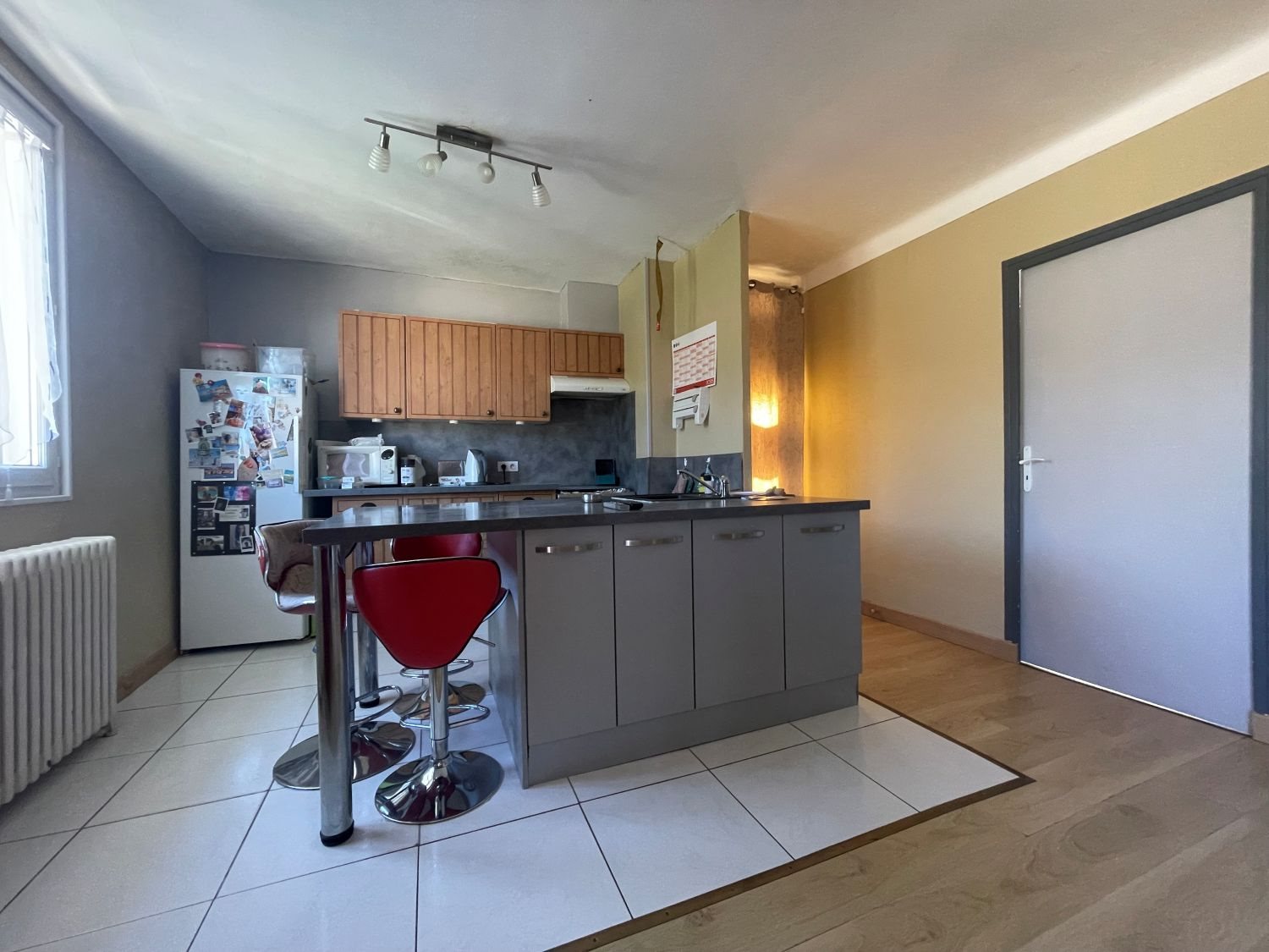 Maison à vendre, 71m², Ydes