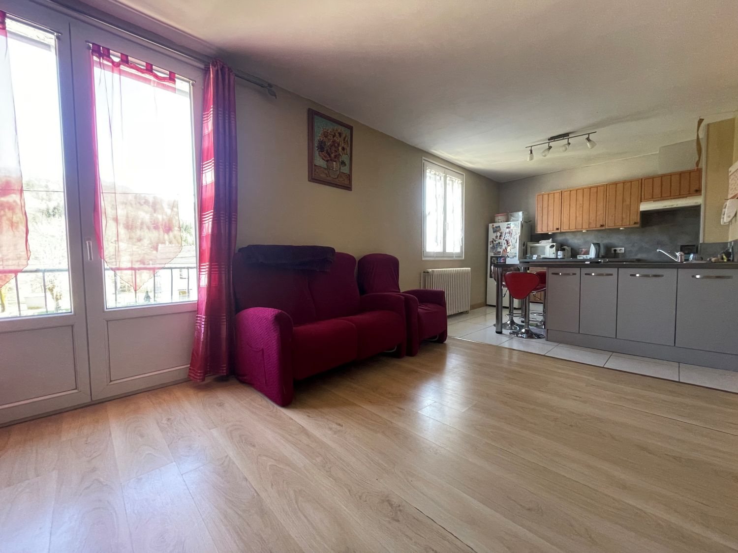 Maison à vendre, 71m², Ydes