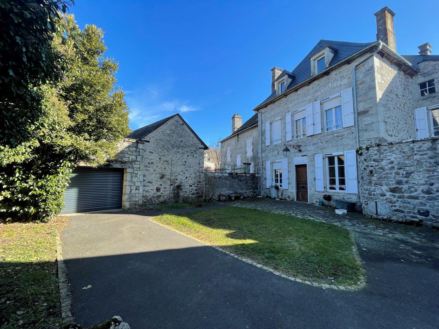 Maison à vendre, 160m², Antignac