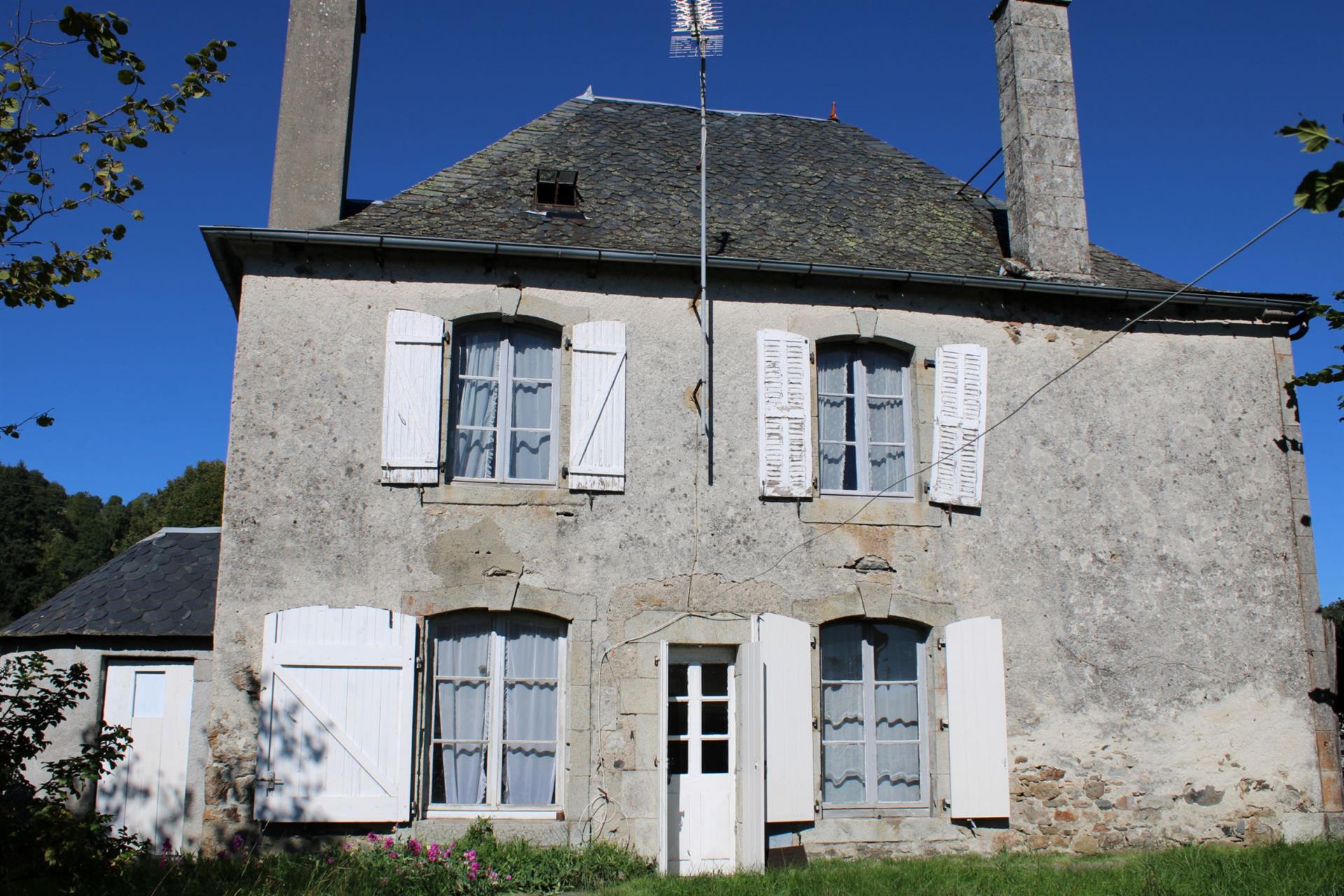Maison à vendre, 125m², Saint-Etienne-de-Chomeil