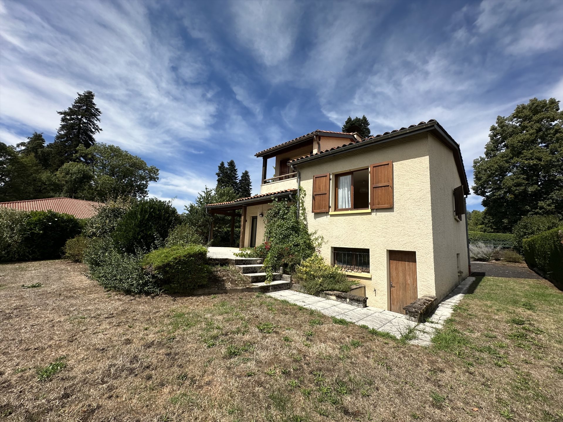 Maison à vendre, 127m², Arpajon-sur-Cère