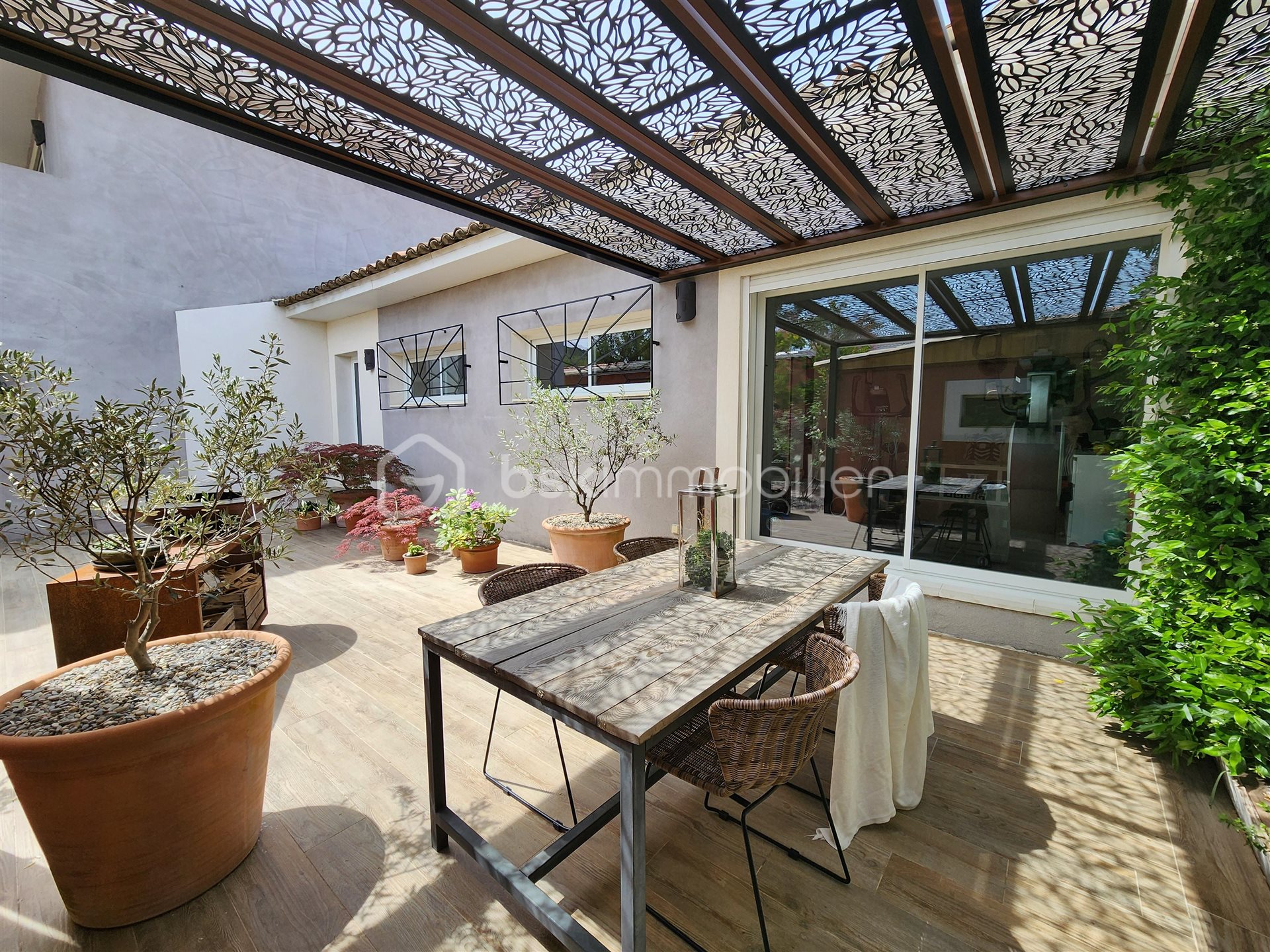 Maison à vendre, 340m², Rougiers