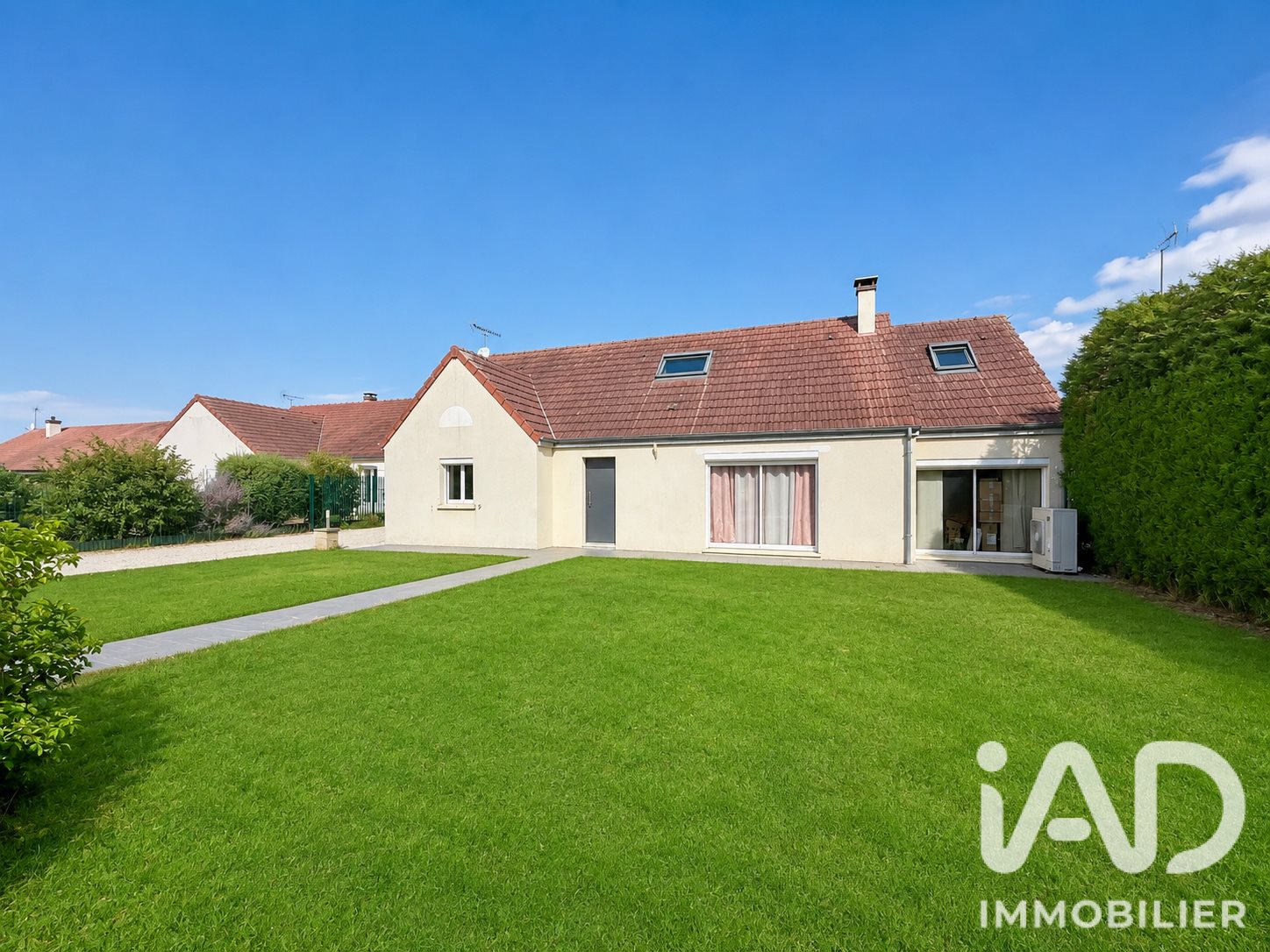 Maison à vendre, 143m², Binas