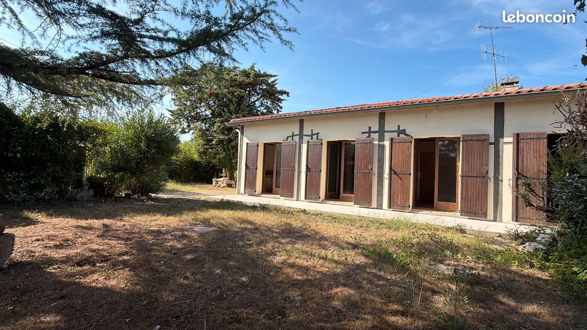 Maison à vendre, 90m², Roquefort