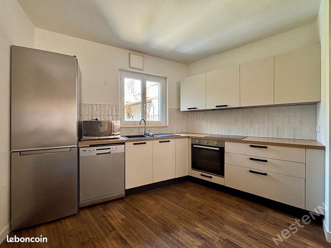 Appartement à louer, 78m², Agen