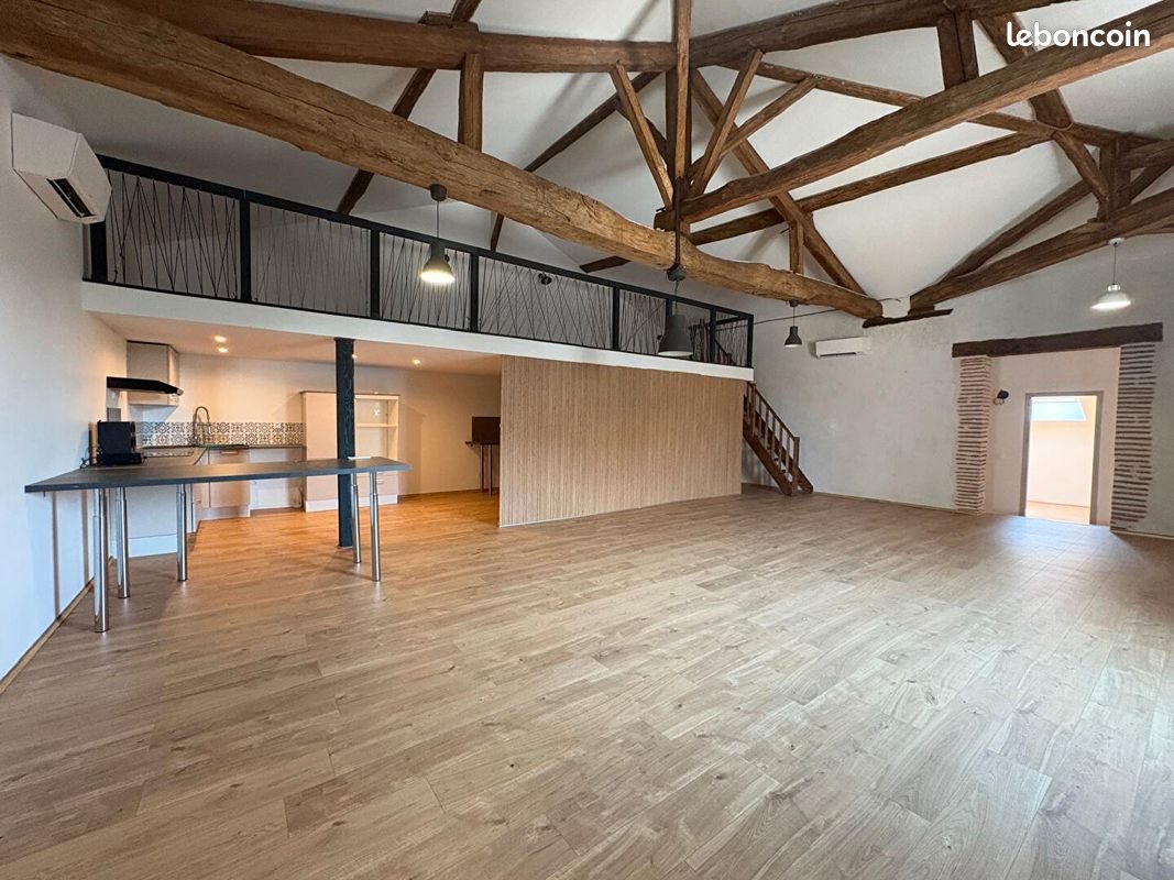 Maison à louer, 153m², Boé