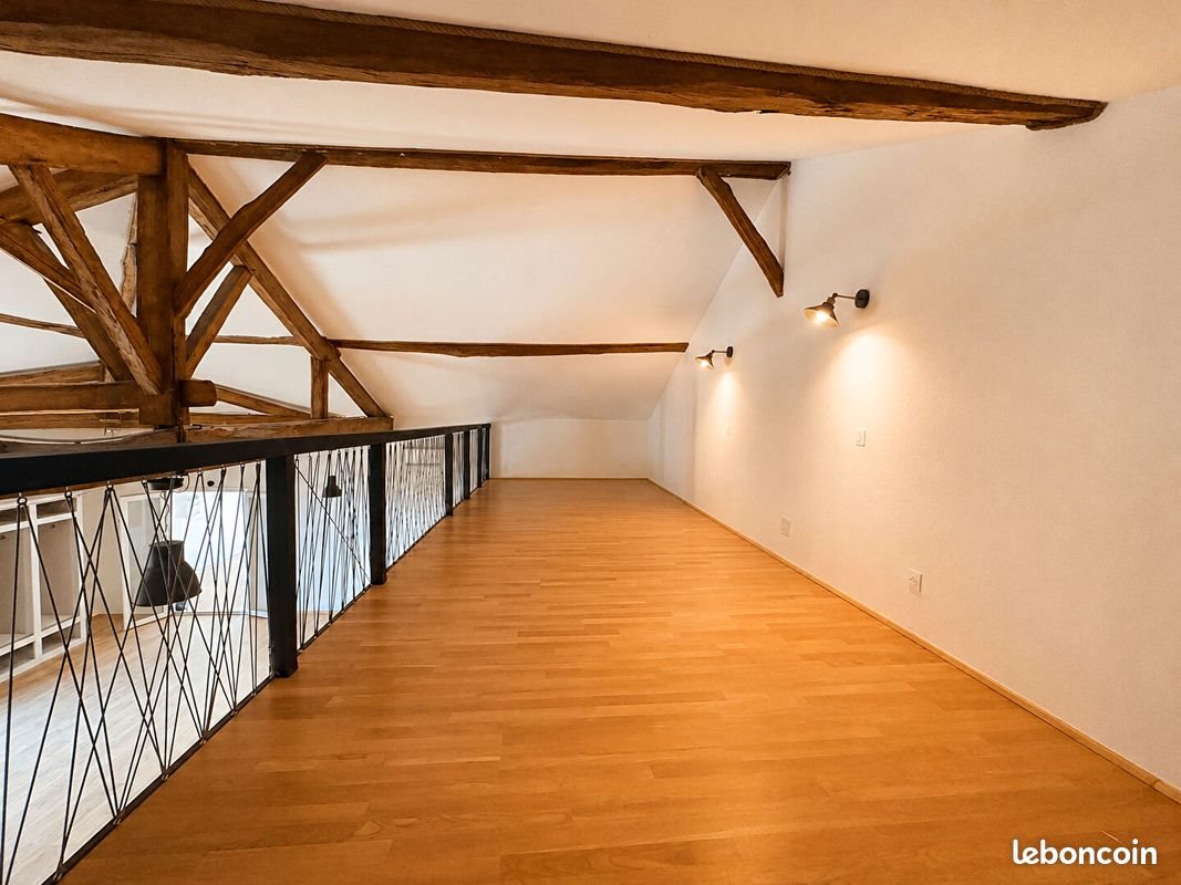 Maison à louer, 153m², Boé