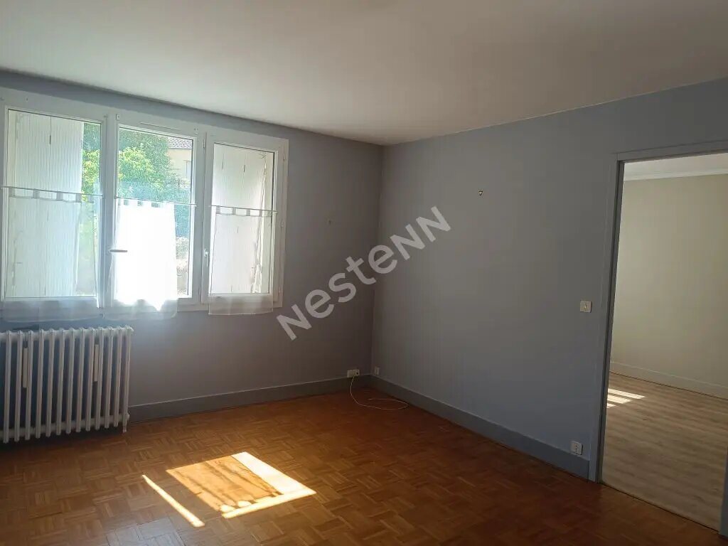 Appartement à louer, 53m², Epernon