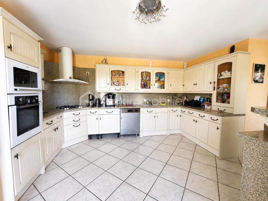 Maison à vendre, 170m², Sainte-Agathe-la-Bouteresse