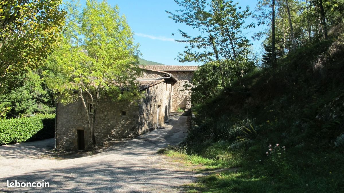 Maison à vendre, 204m², Saint-Sauveur-de-Montagut