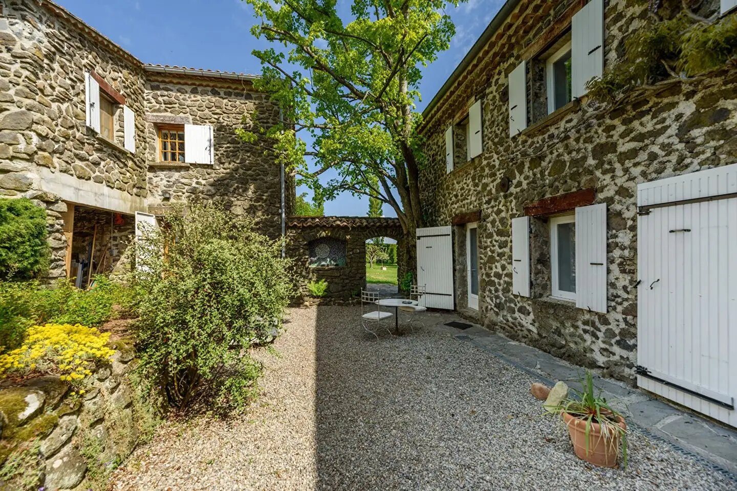 Maison à vendre, 390m², Rochessauve