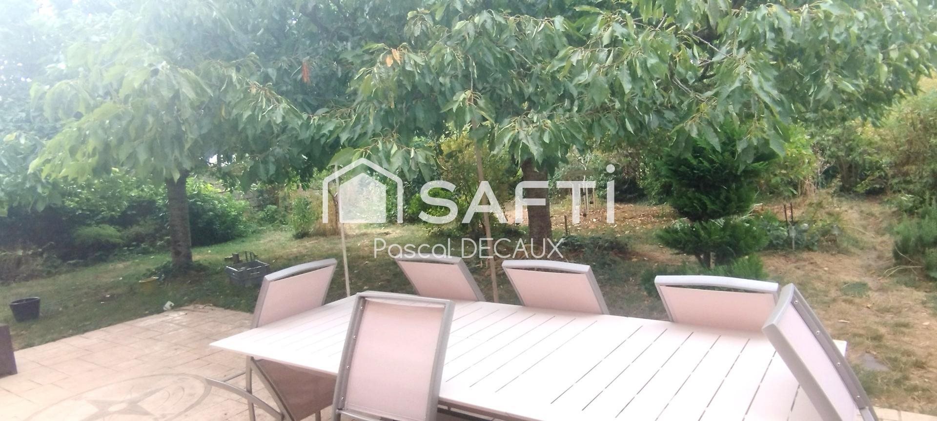 Maison à vendre, 194m², Saint-Vaury