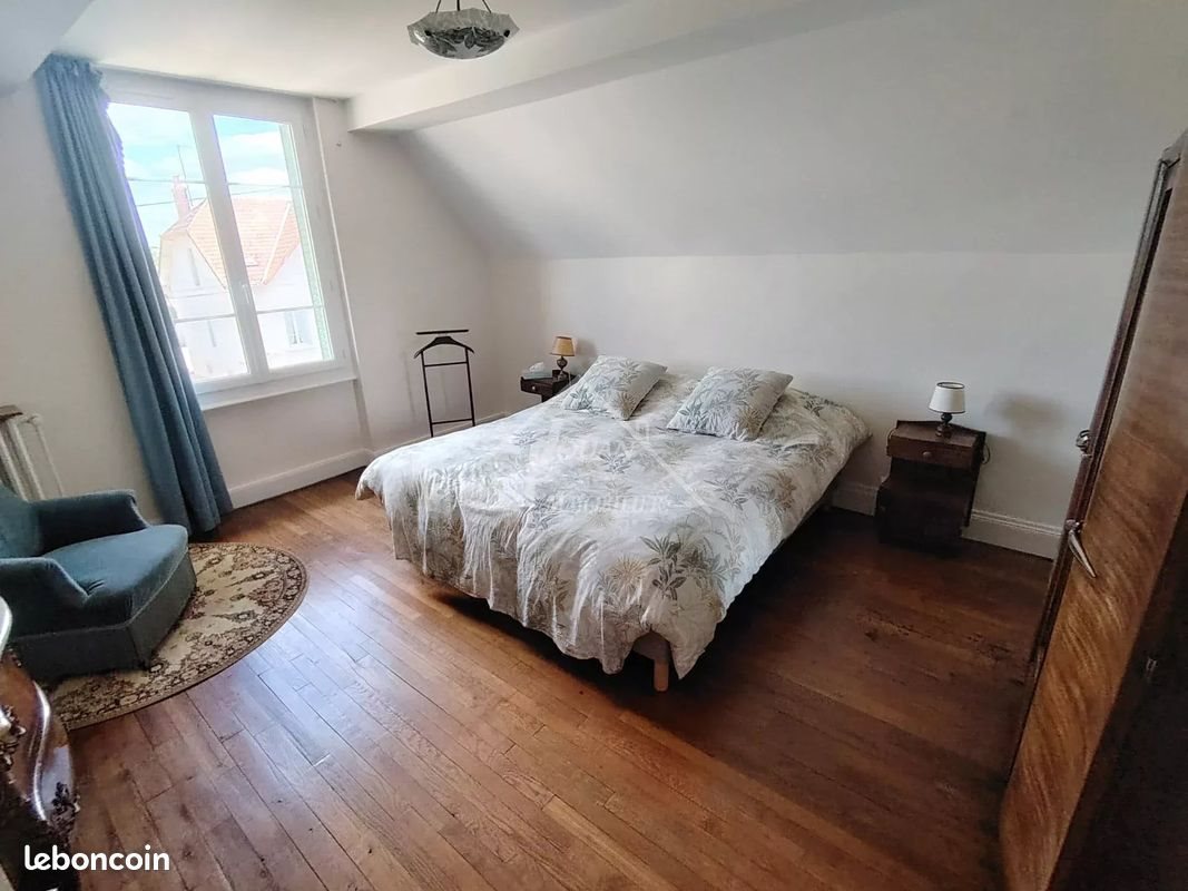 Maison à vendre, 199m², Saligny-sur-Roudon