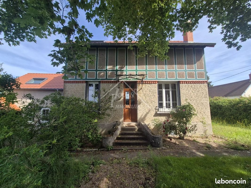 Maison à vendre, 139m², Lalizolle