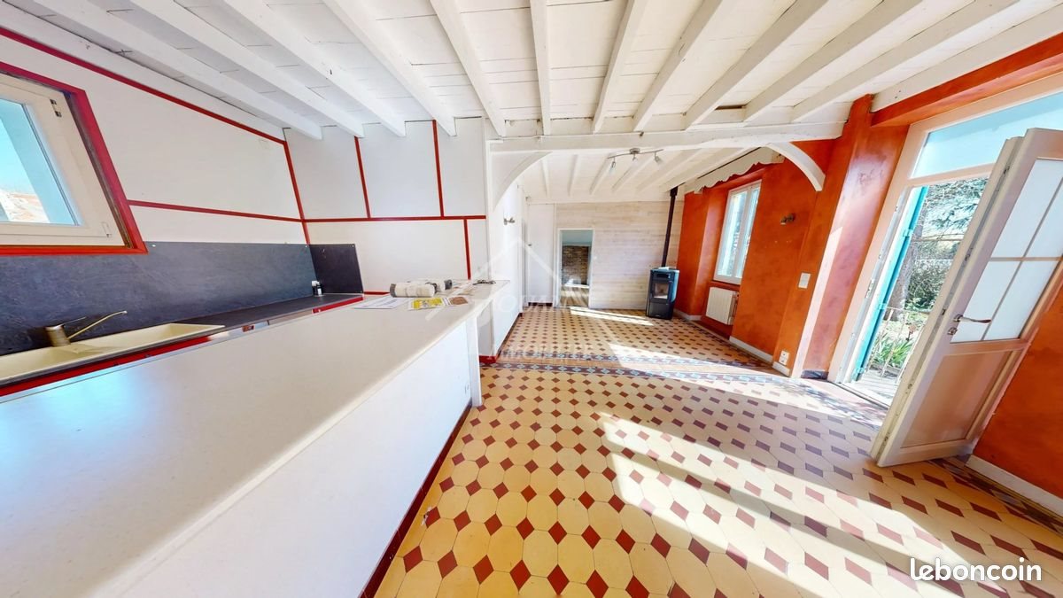Maison à vendre, 80m², Etroussat