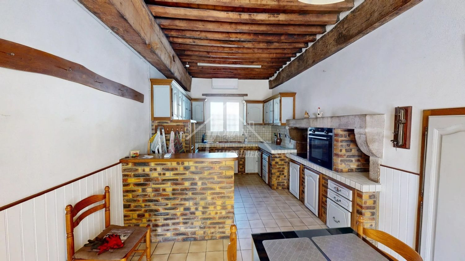 Maison à vendre, 202m², Broût-Vernet