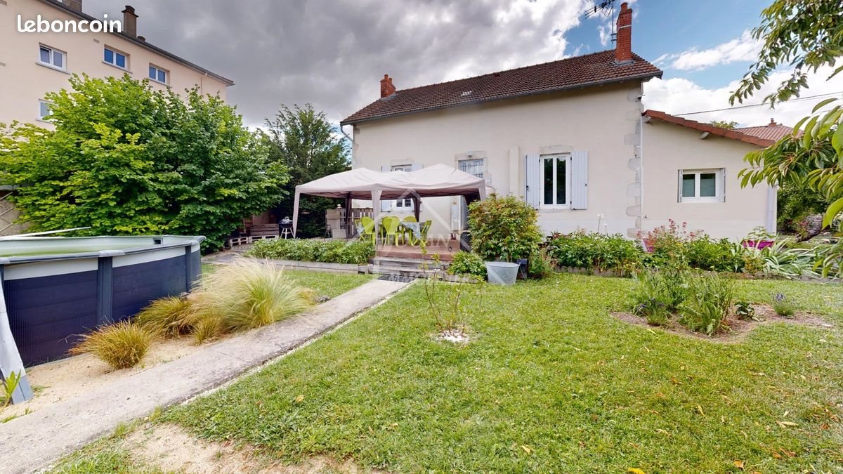 Maison à vendre, 137m², Gannat