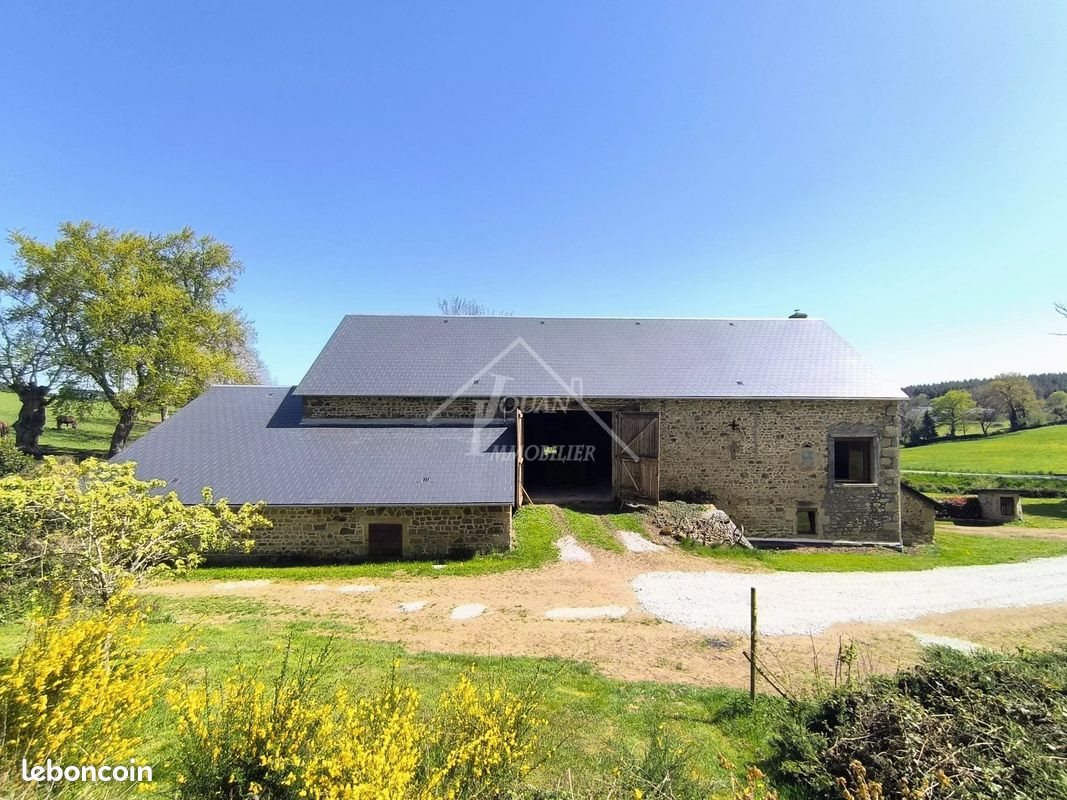Maison à vendre, 107m², Gouttières