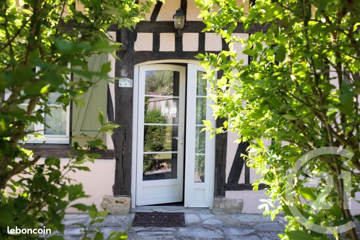 Maison à vendre, 122m², Boisset-les-Prévanches