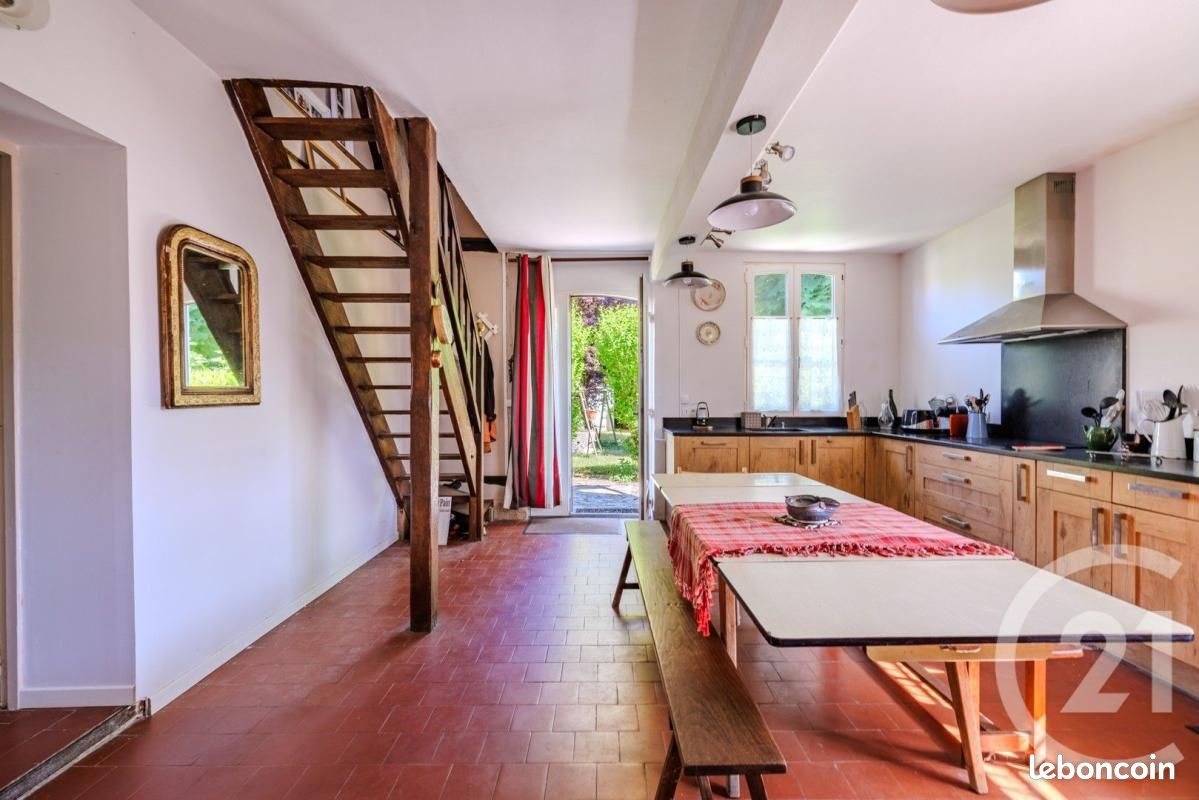 Maison à vendre, 122m², Boisset-les-Prévanches