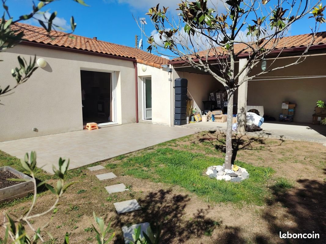 Maison à louer, 81m², Mouzillon