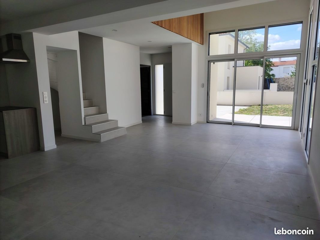Maison à louer, 128m², Vallet