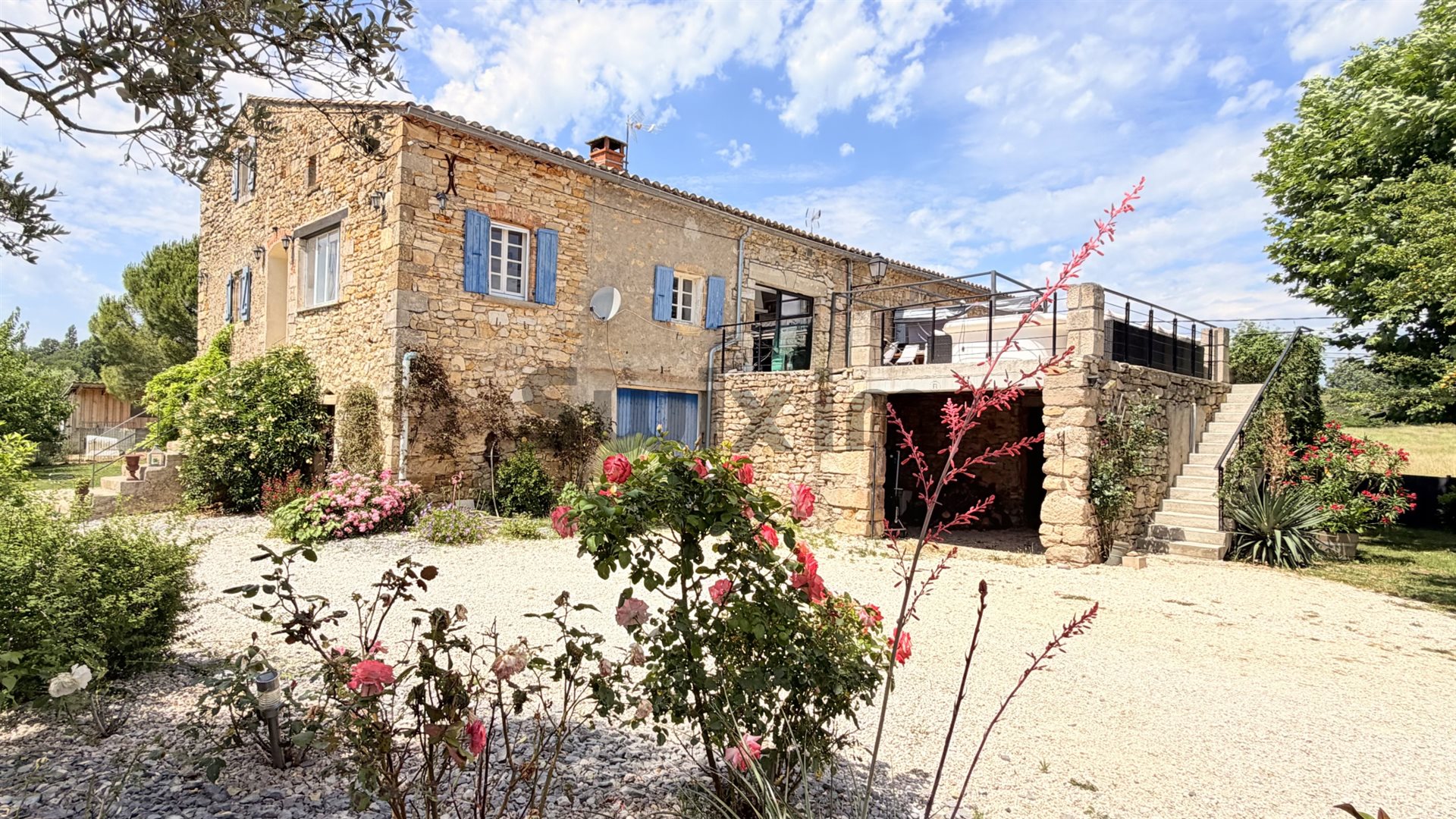Maison à vendre, 244m², Barjac