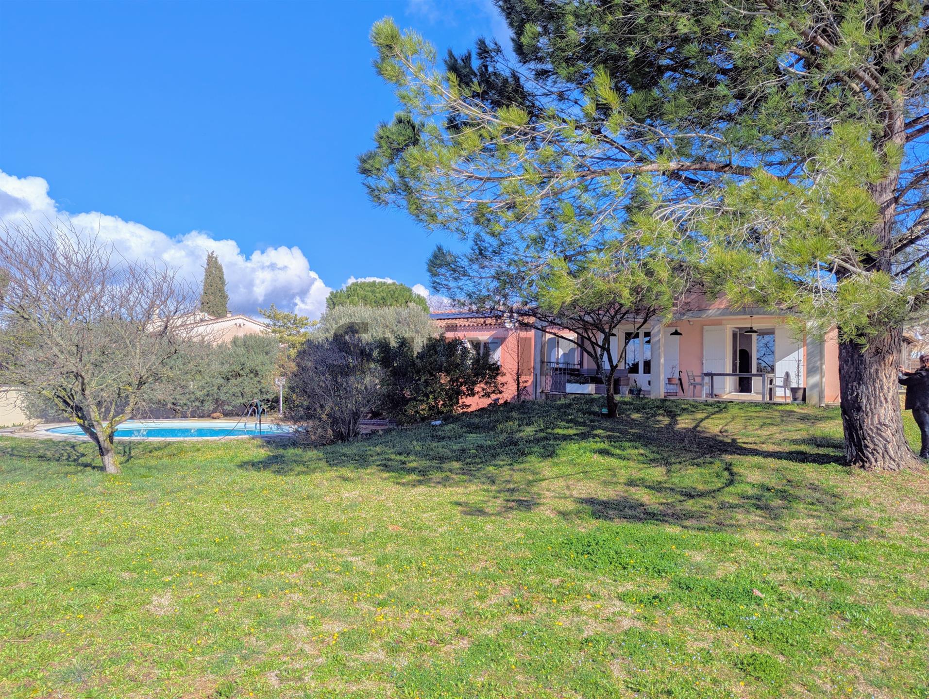 Maison à vendre, 228m², Uzès