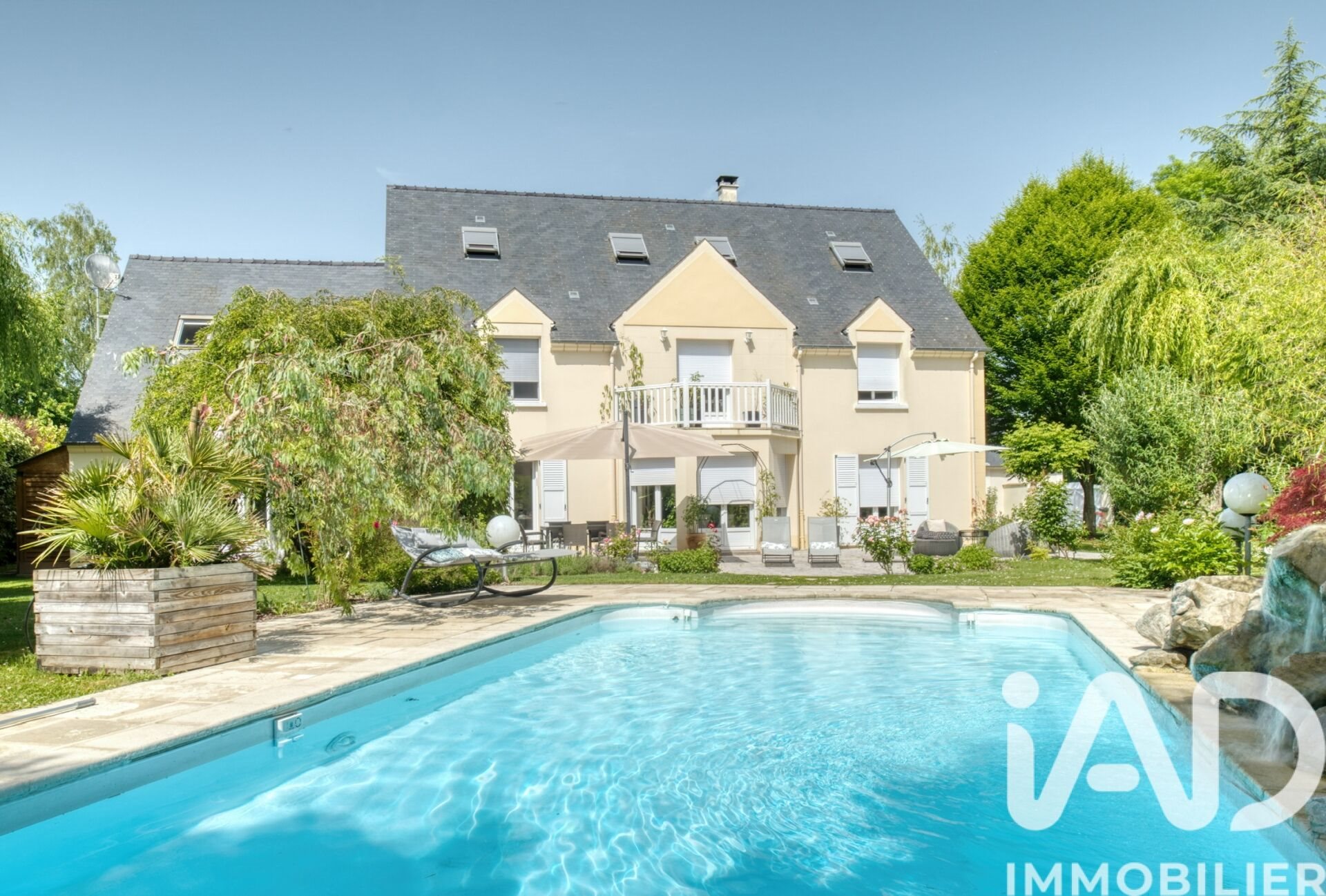 Maison à vendre, 274m², Pierrefonds