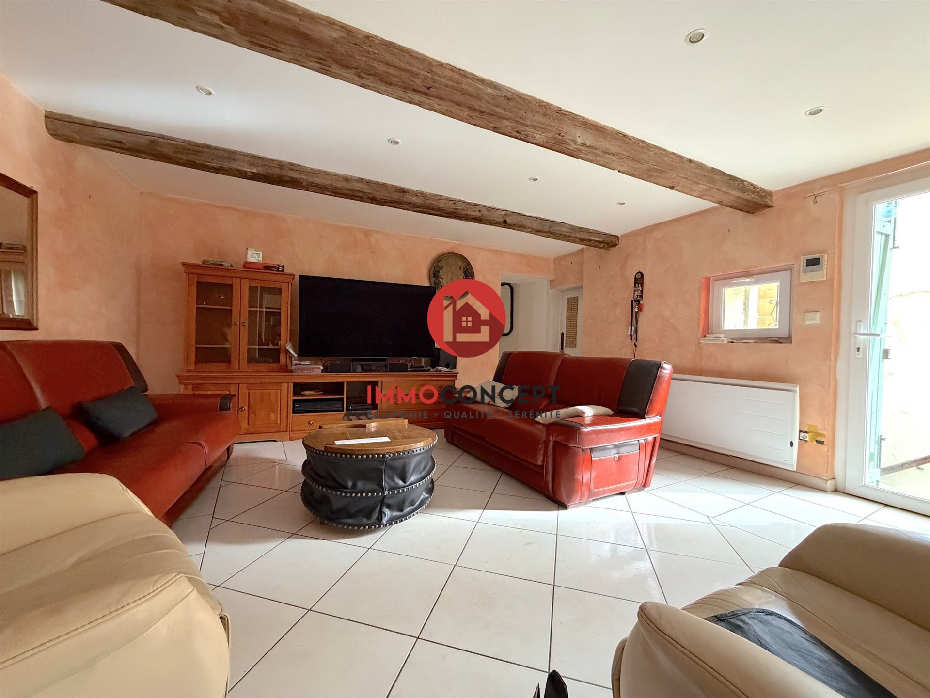 Maison à vendre, 131m², Chusclan
