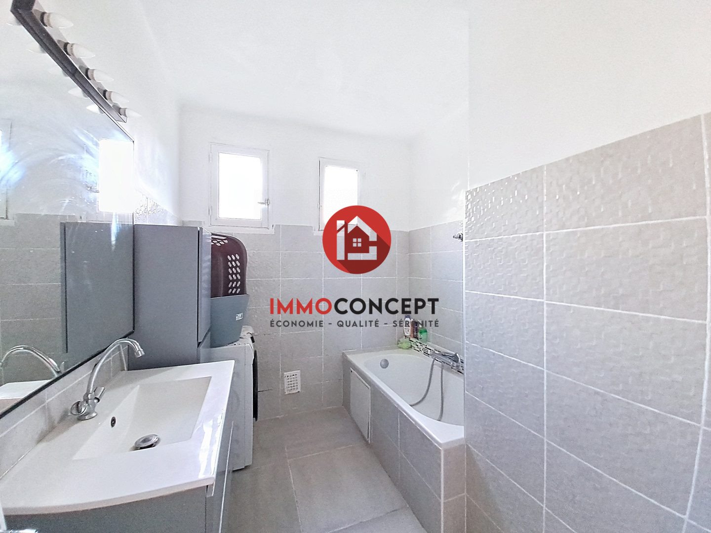 Maison à vendre, 165m², Roquemaure