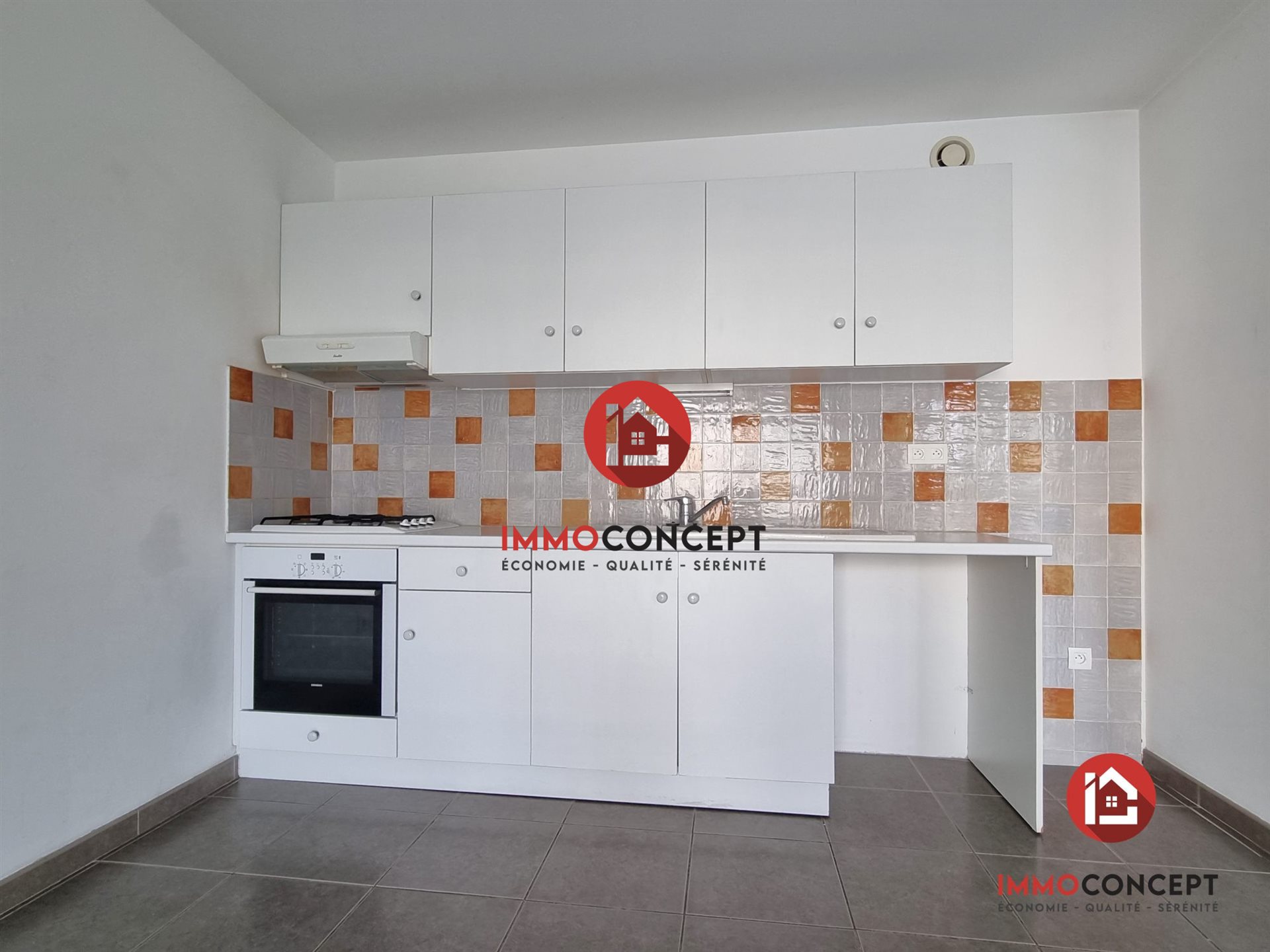 Appartement à louer, 81m², Bagnols-sur-Cèze