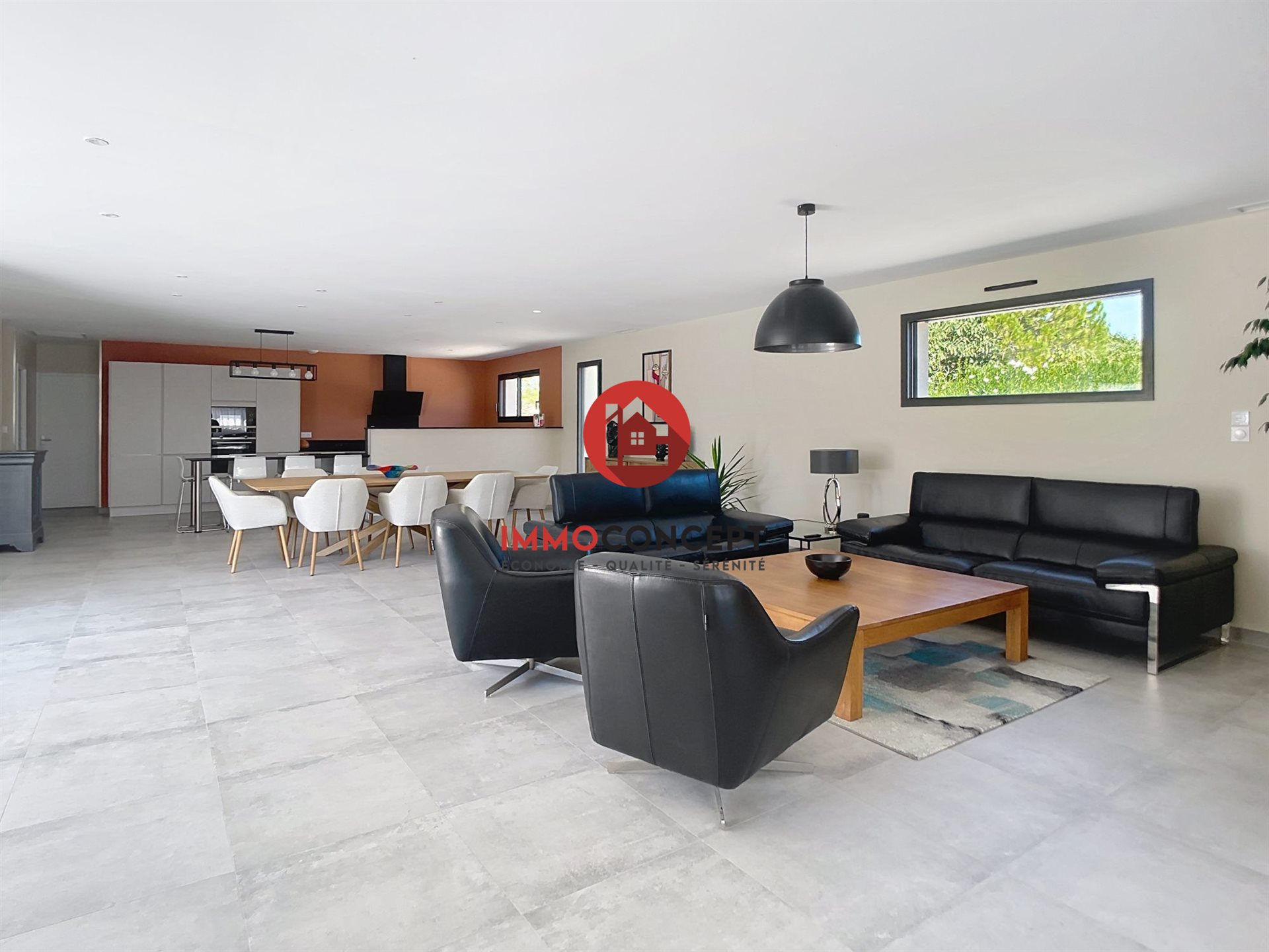 Maison à vendre, 230m², Pujaut