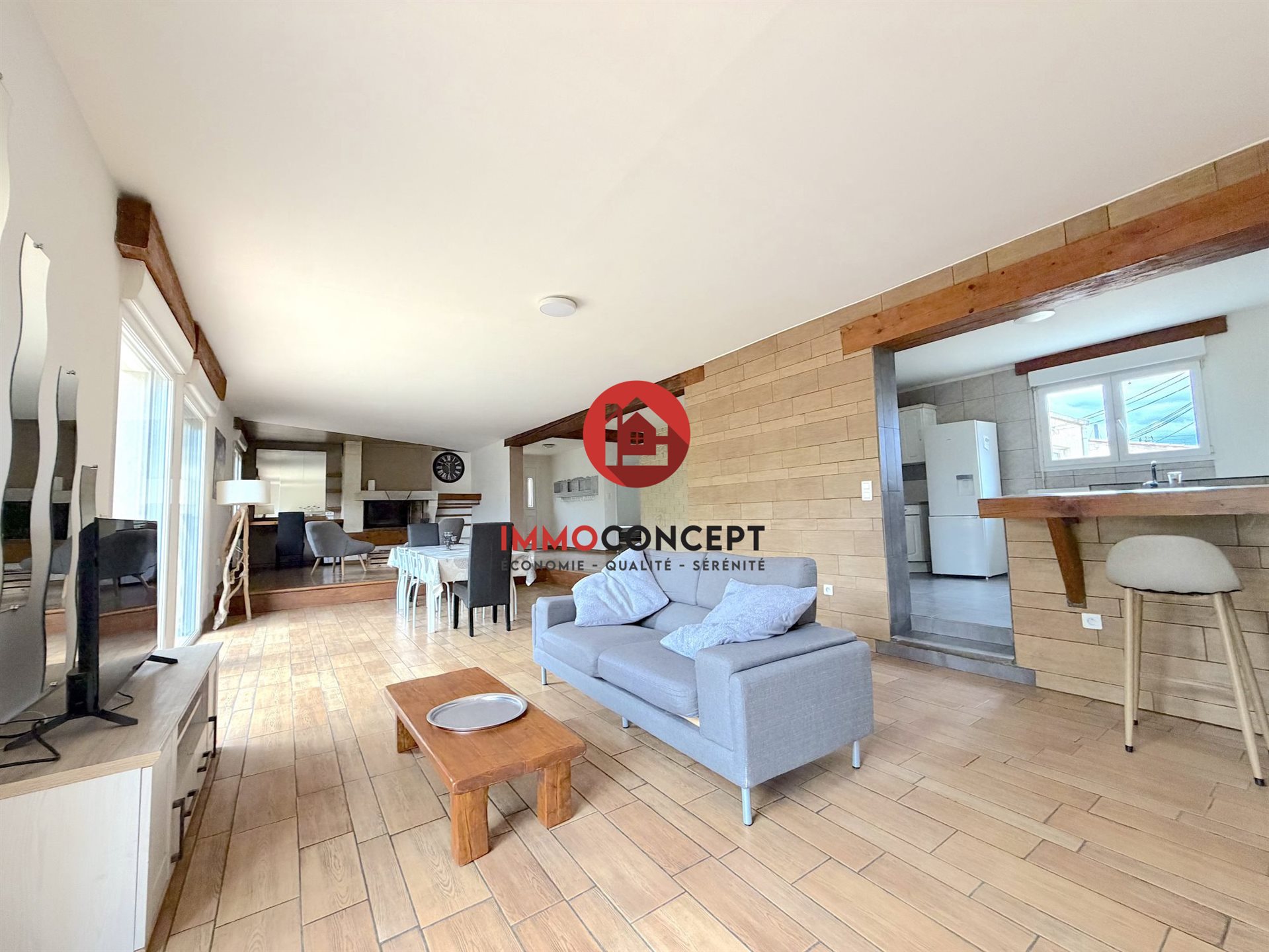 Maison à vendre, 186m², Laudun-l'Ardoise