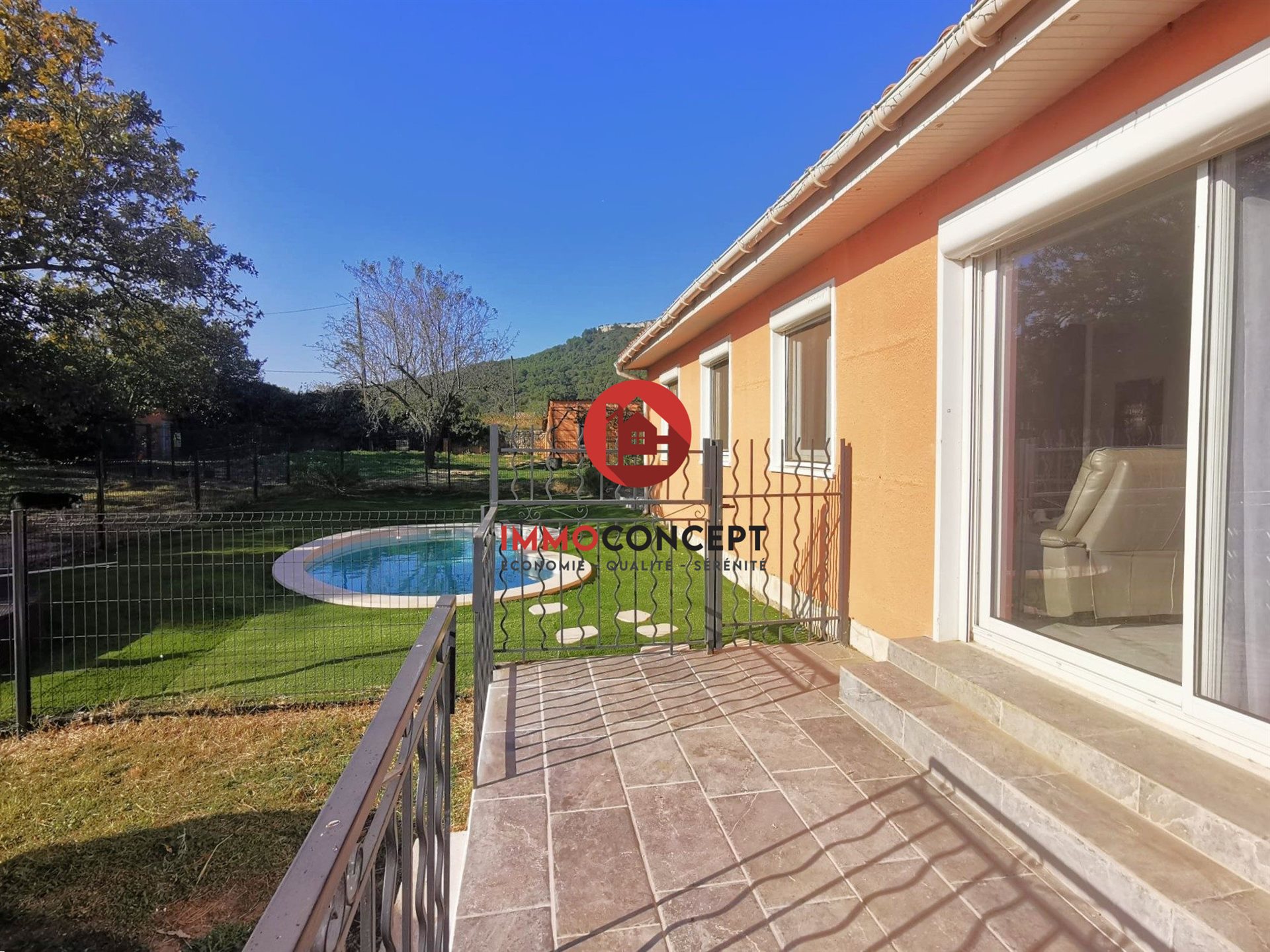 Maison à vendre, 130m², Laudun-l'Ardoise