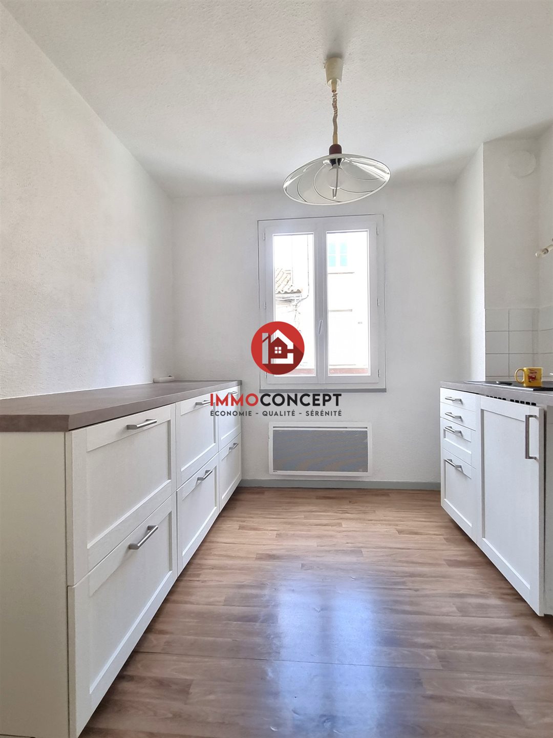 Appartement à louer, 95m², Roquemaure