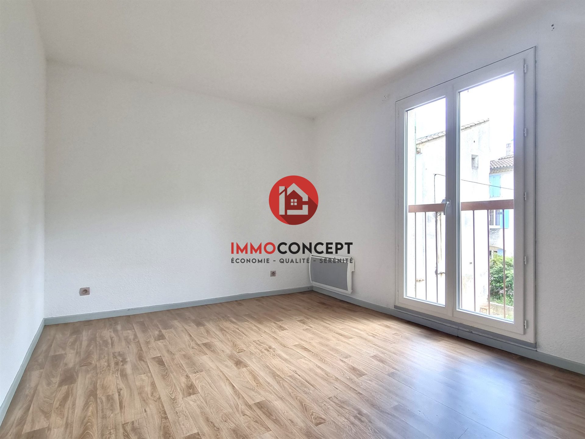 Appartement à louer, 95m², Roquemaure