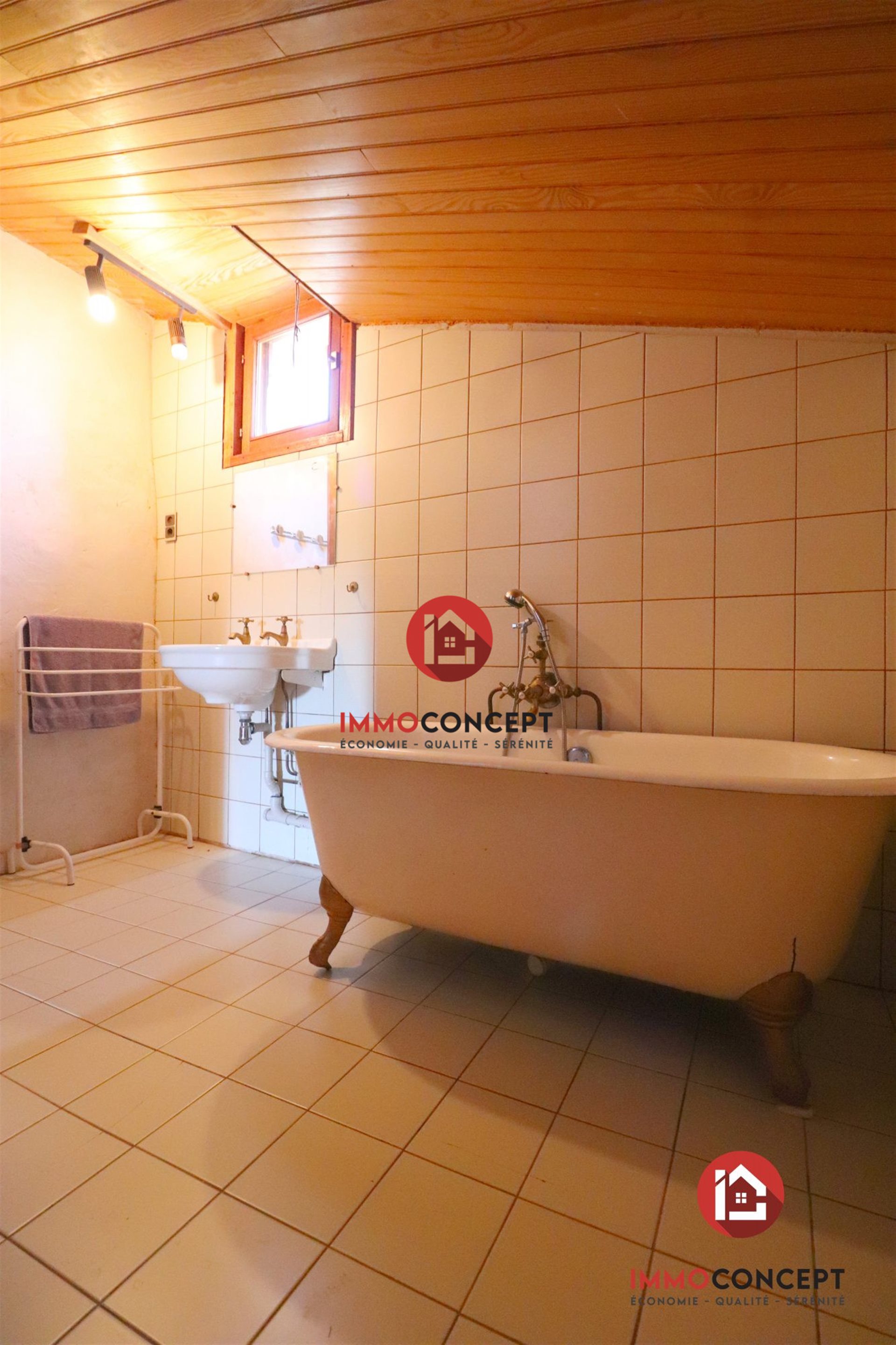 Maison à vendre, 166m², Aigaliers