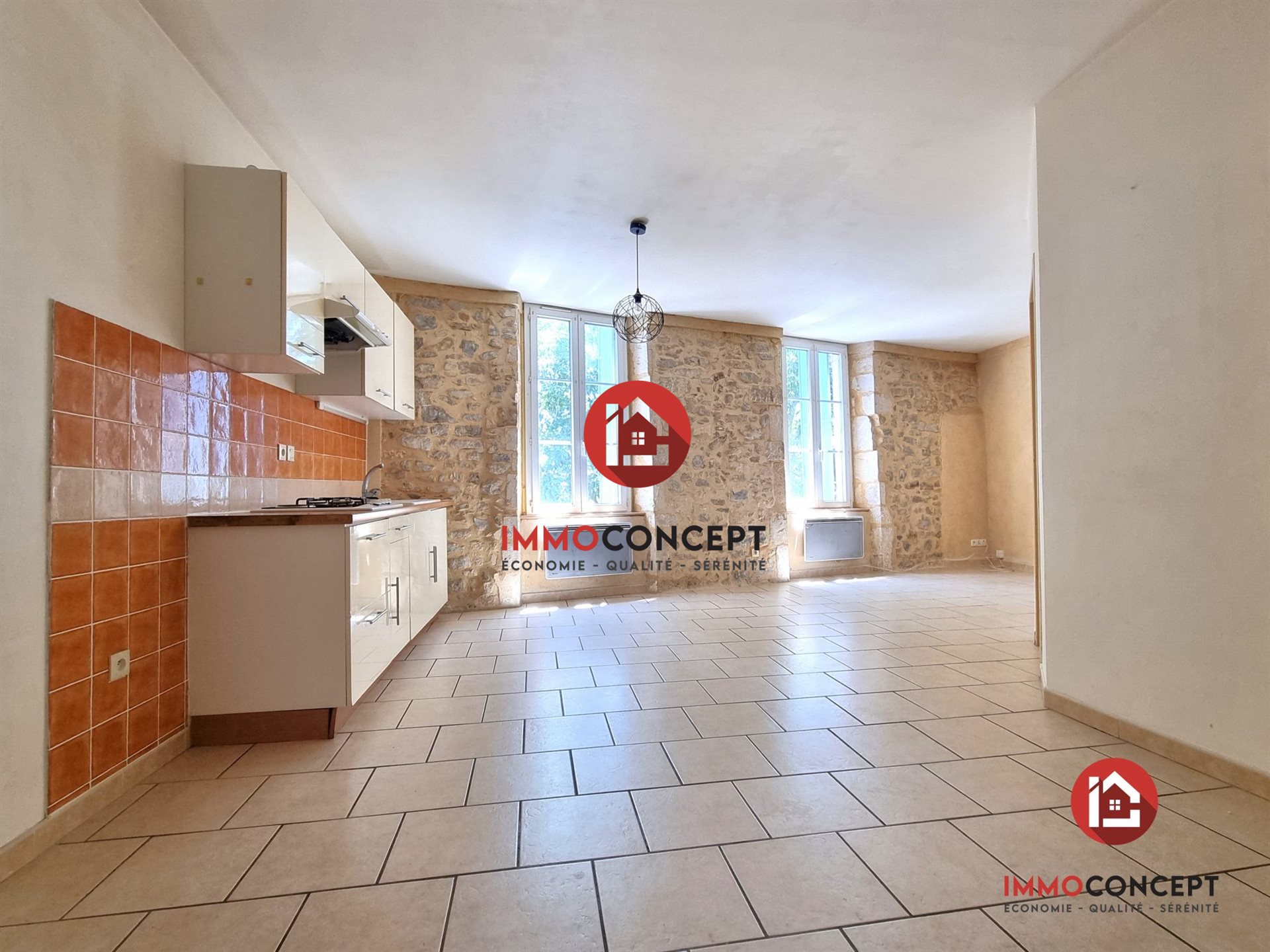 Appartement à louer, 46m², Laudun-l'Ardoise