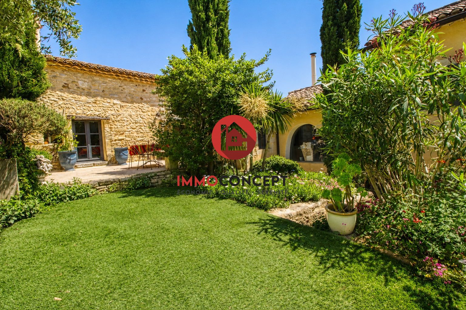 Maison à vendre, 205m², Pujaut