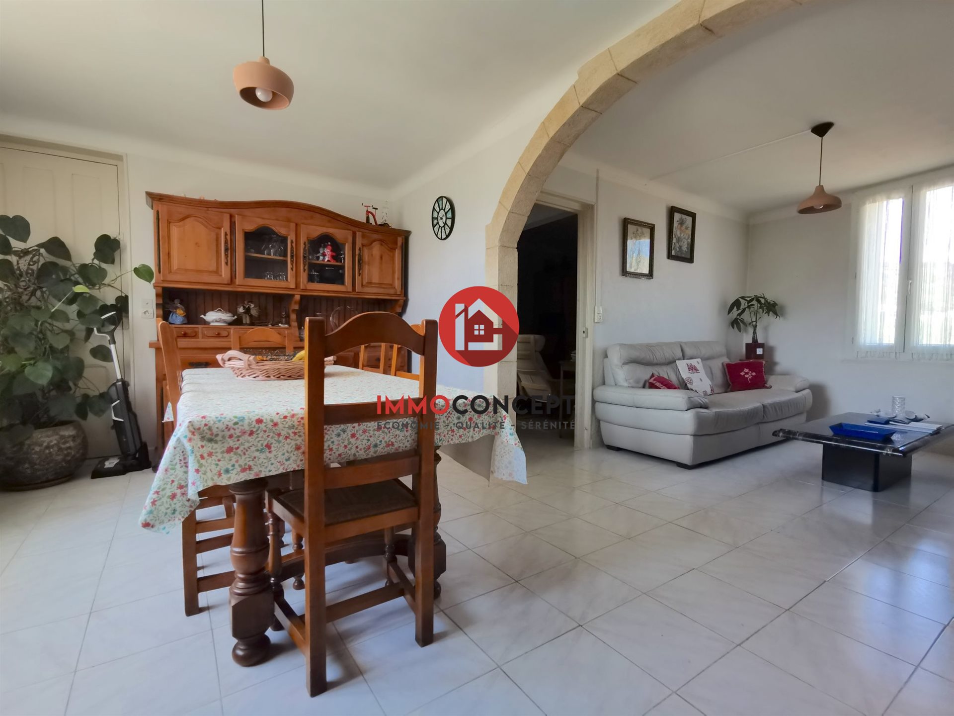 Maison à vendre, 110m², Chusclan