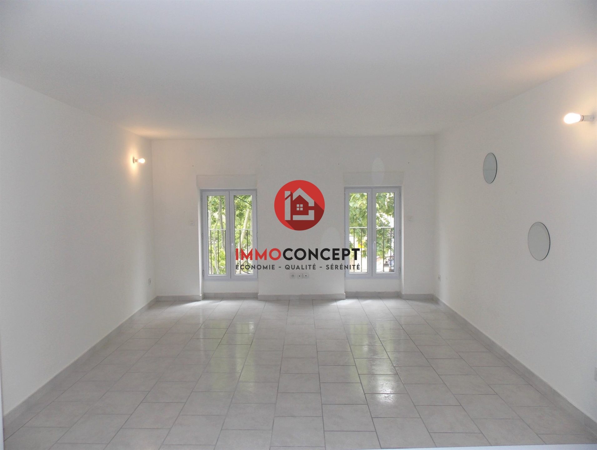 Appartement à louer, 39m², Laudun-l'Ardoise