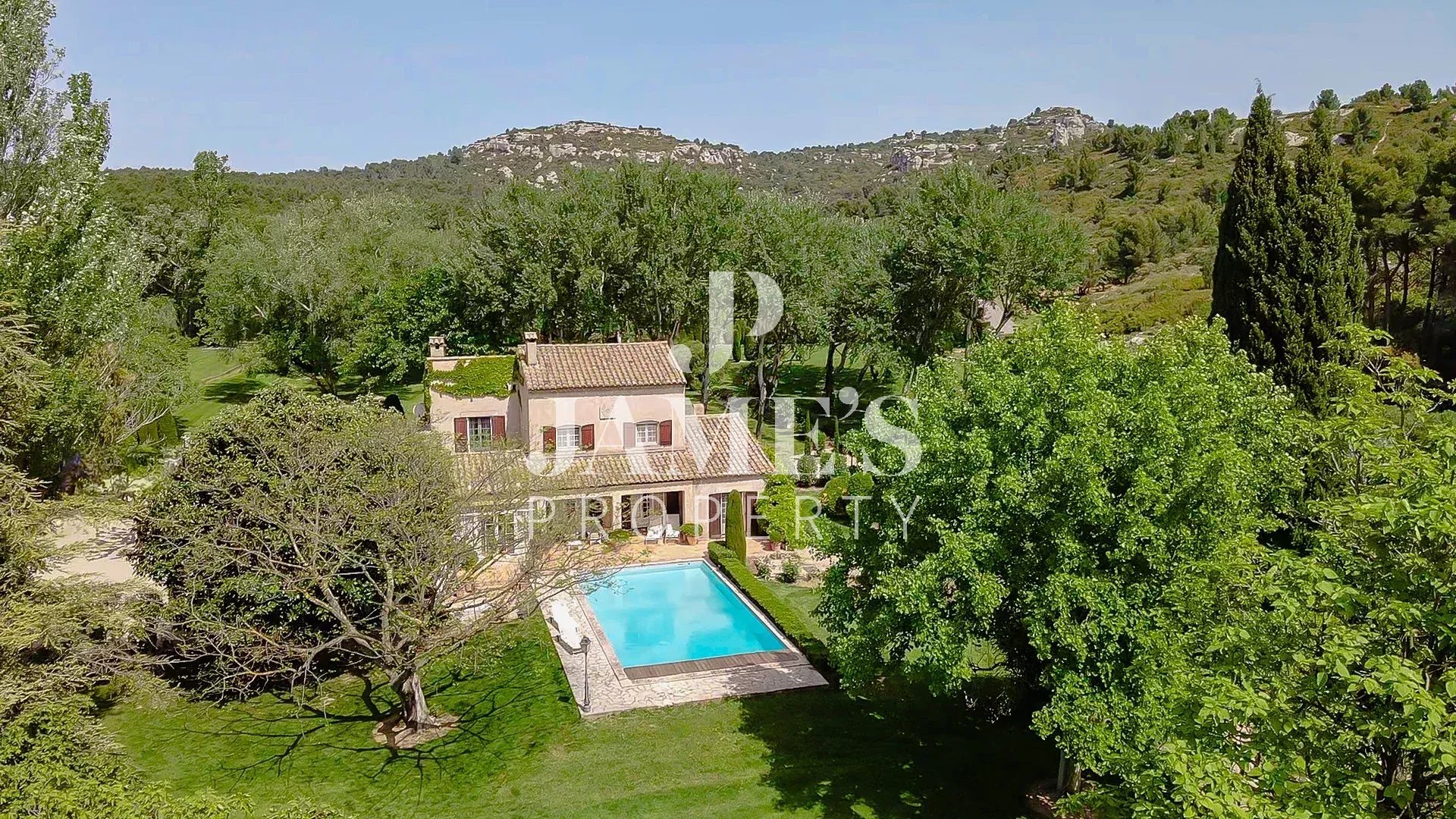 Maison à vendre, 210m², Paradou