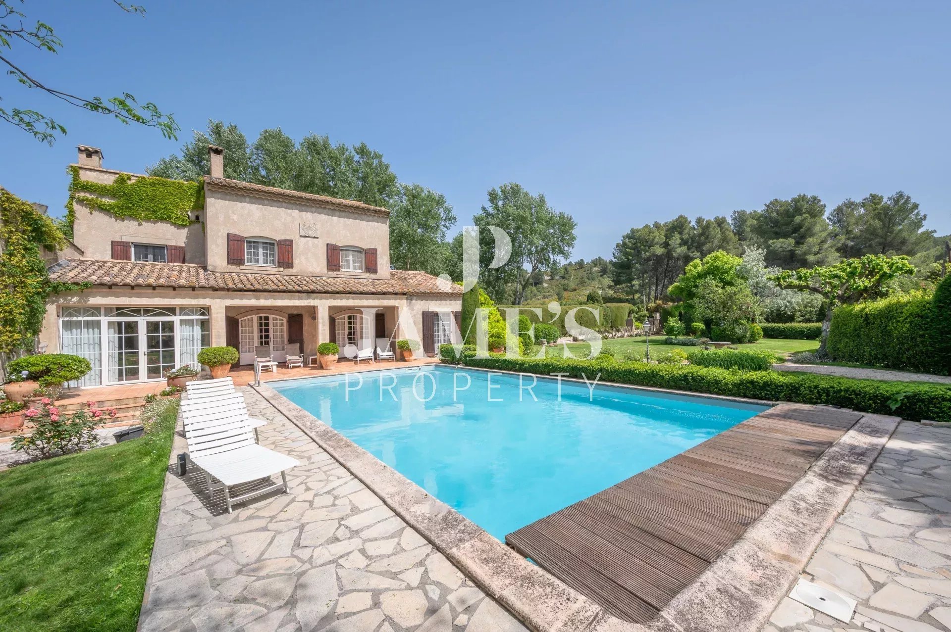 Maison à vendre, 210m², Paradou
