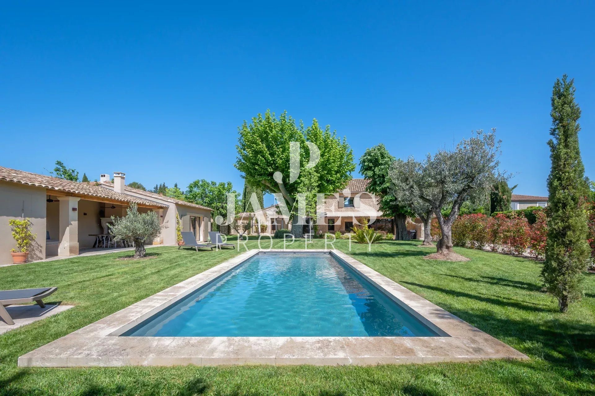 Maison à vendre, 300m², Paradou