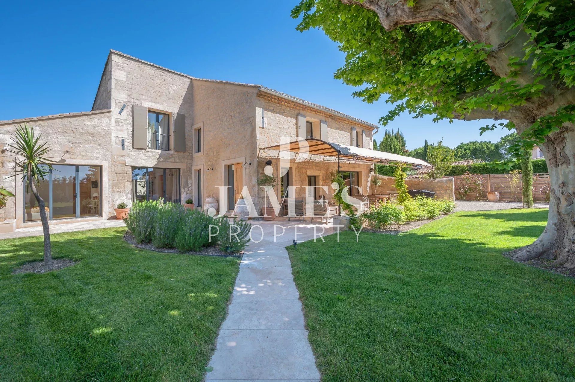 Maison à vendre, 300m², Paradou