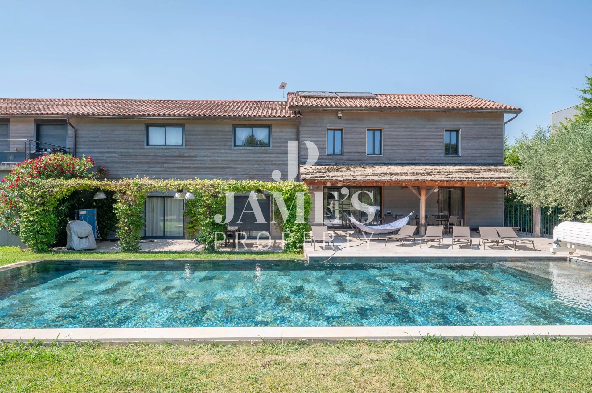 Maison à vendre, 462m², Saint-Bénézet